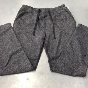 Lululemon trouser
